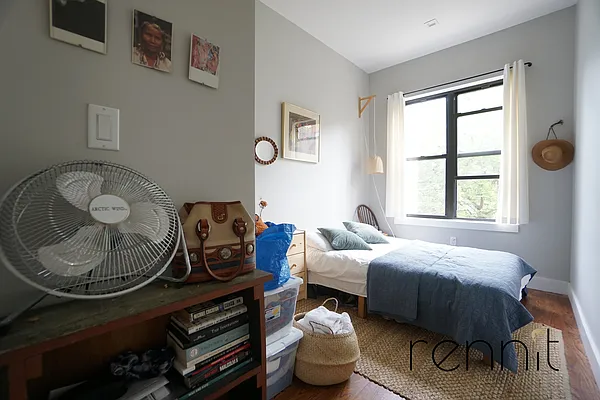 Rented by Rennit Inc. | media 33