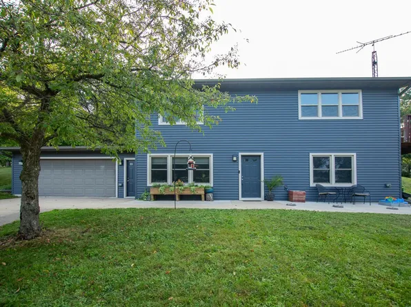 342 E 2nd St, Saint Charles, MN 55972