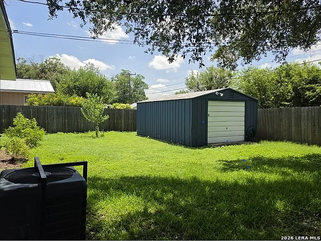 710 Karen Ln — Photo 15