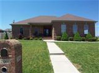 200 Maplewood Dr, Georgetown, KY 40324