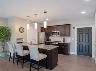 5877 Main St #2B-2BA-1300SQFT, Buffalo, NY 14221
