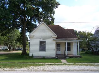 114 E Home St, Vandalia, MO 63382