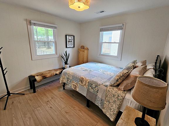 4th image of 10865 3rd St