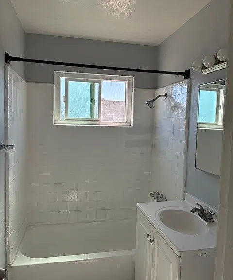 4019 46th St #7 — Photo 3