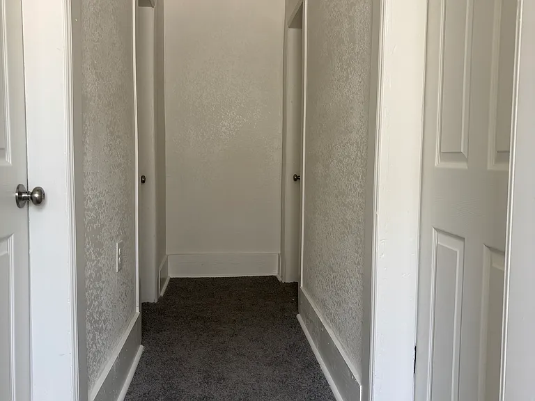 457 Olney Ave — Photo 11