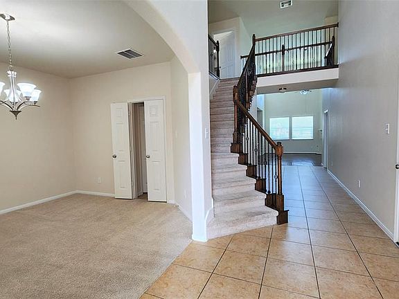 3rd image of 4014 Medici Ct