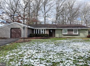 2922 Sandwich Dr, Waldorf, MD 20601