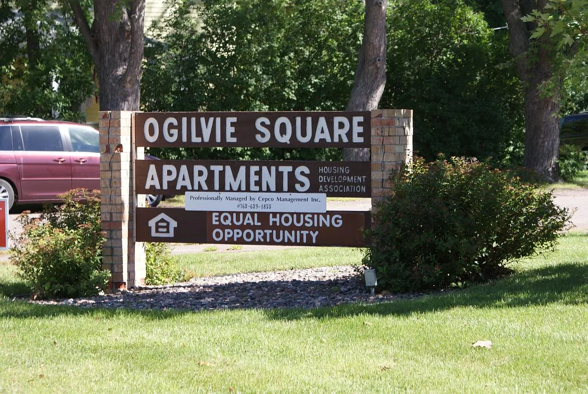 1 bed, 640 sqft, $695 — Photo 2