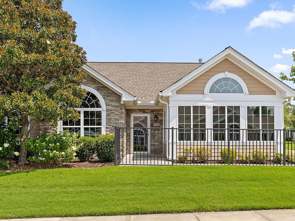 1st image of 2434 Baskette Way
