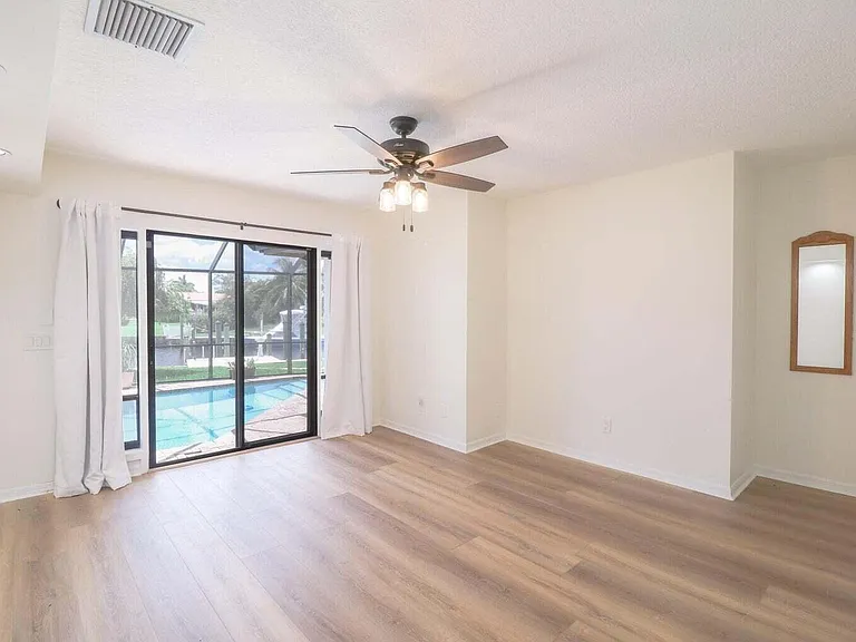 1694 SW Boatswain Pl — Photo 21