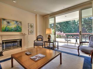 300 Deer Valley Rd APT 1F, San Rafael, CA 94903