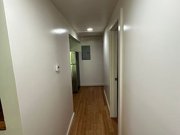 5th image of 525 N Limestone St #201