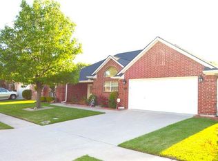 1223 Colby Ct, Irving, TX 75060