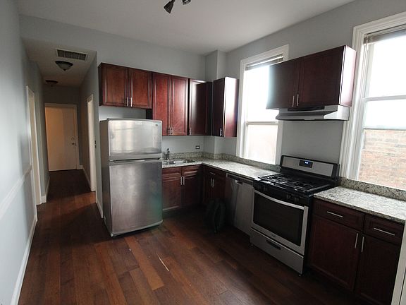 3rd image of 1317 N Campbell Ave #2