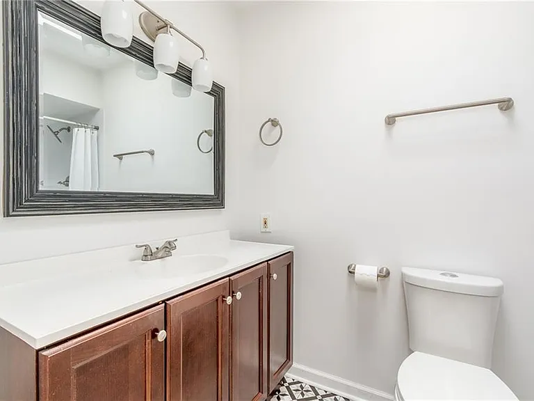 346 Carpenter Dr #20 — Photo 42