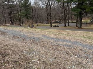 550 Rockledge Rd #15, Hillsdale, NY 12529