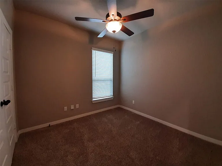 25148 Pacific Wren Dr — Photo 14