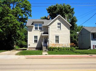 612 3rd St, Menasha, WI 54952