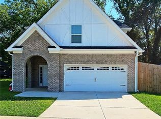 1081 Hardin St SW, Conyers, GA 30012
