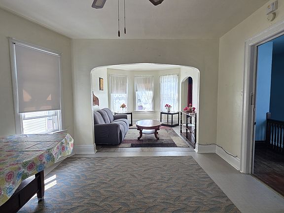 3rd image of 21 Bissell Ave #2