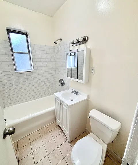 115 Halsted St — Photo 6