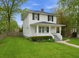 1318 N Jackson St, Waukegan, IL 60085