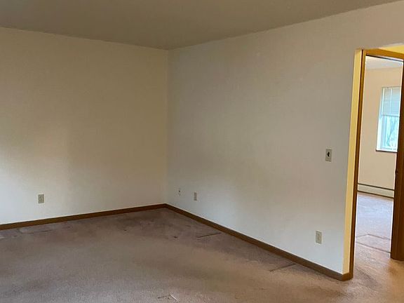 5th image of 1120 4th St #1120