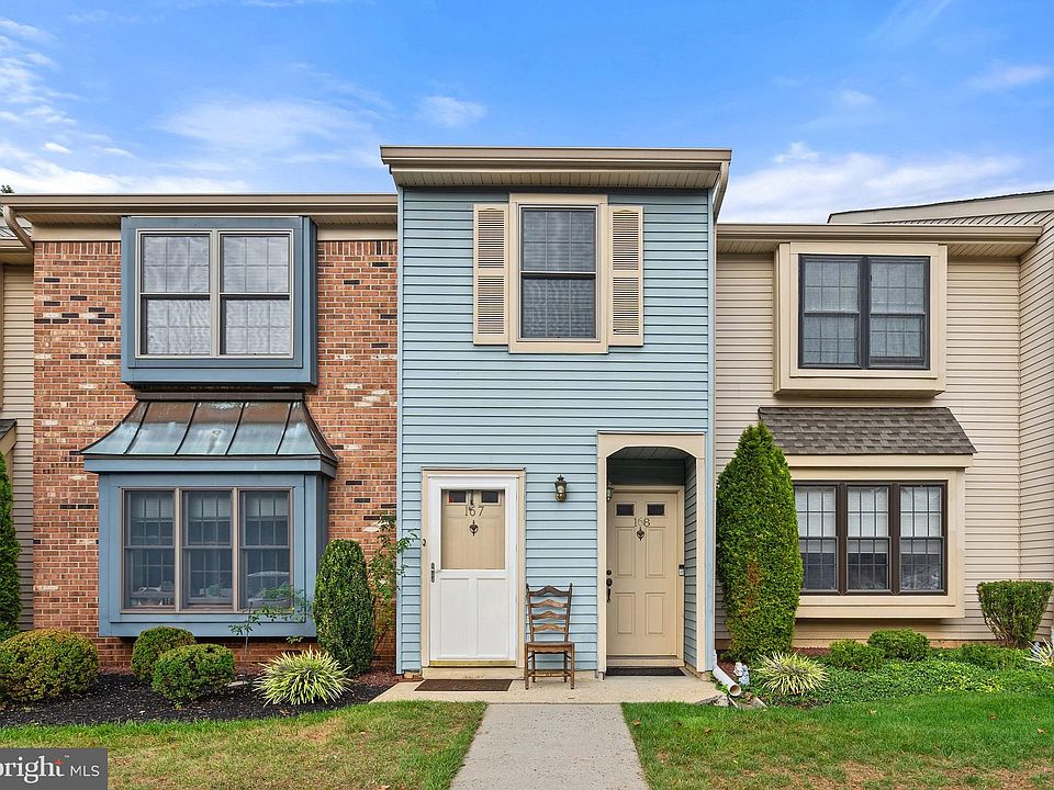 1st image of 168 Wyndham Pl