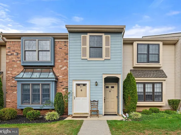 168 Wyndham Pl, Robbinsville, NJ 08691
