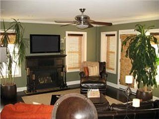 5th image of 4555 Main St APT 201