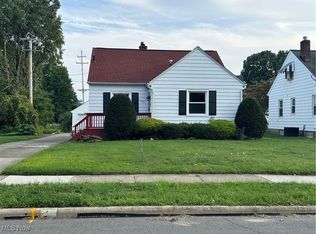 1332 Falls Ave, Cuyahoga Falls, OH