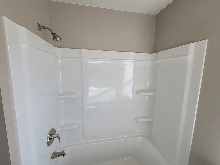 103 Grand Ave E #1 — Photo 6