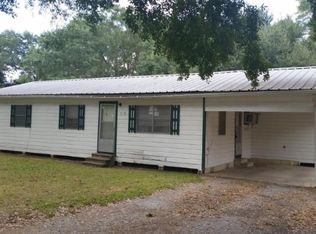 310 Berdine St, Ville Platte, LA 70586