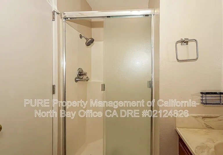 517B Debbie Dr — Photo 12
