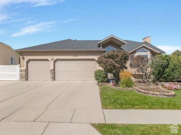 1212 W Willow Run Dr