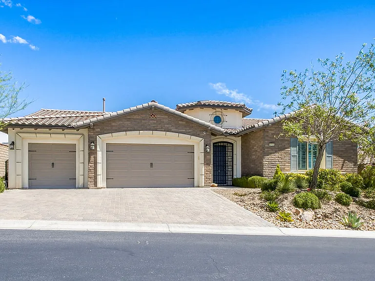 12132 Dorada Coast Ave — Photo 2