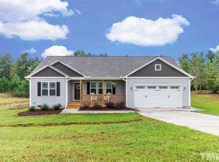 190 W Gennessee Dr, Zebulon, NC 27597