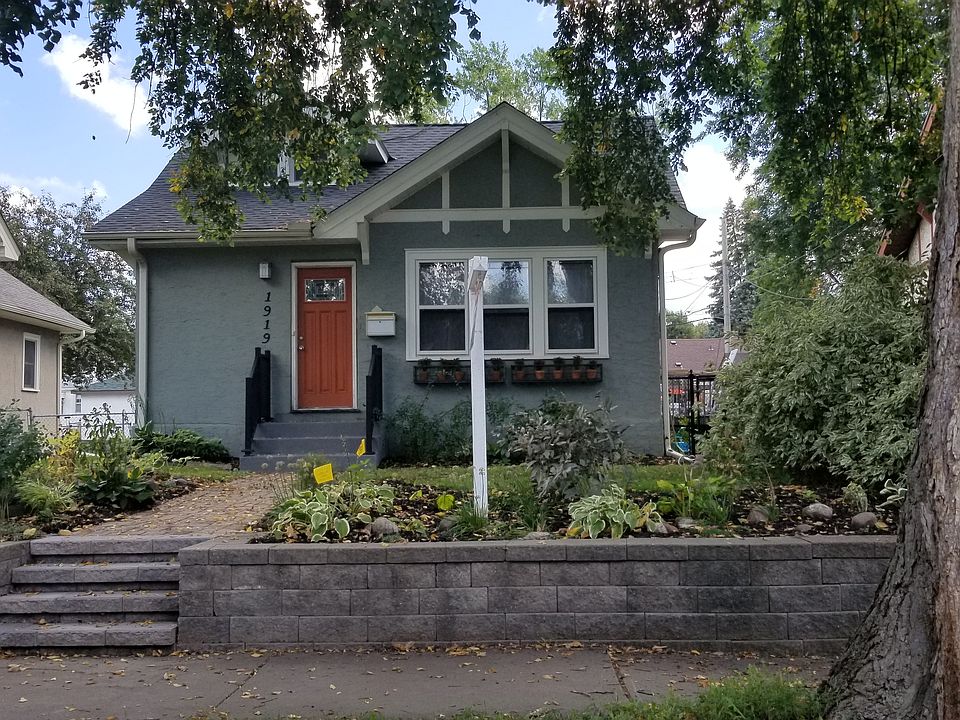 1st image of 1919 Garfield St NE