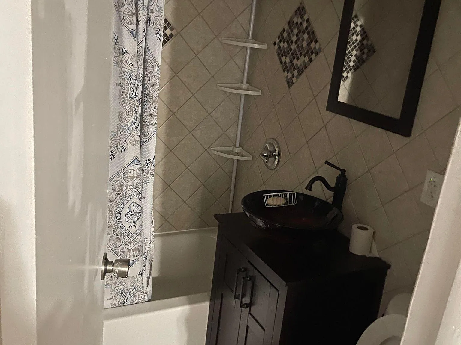 2 bed, $1,700 — Photo 3