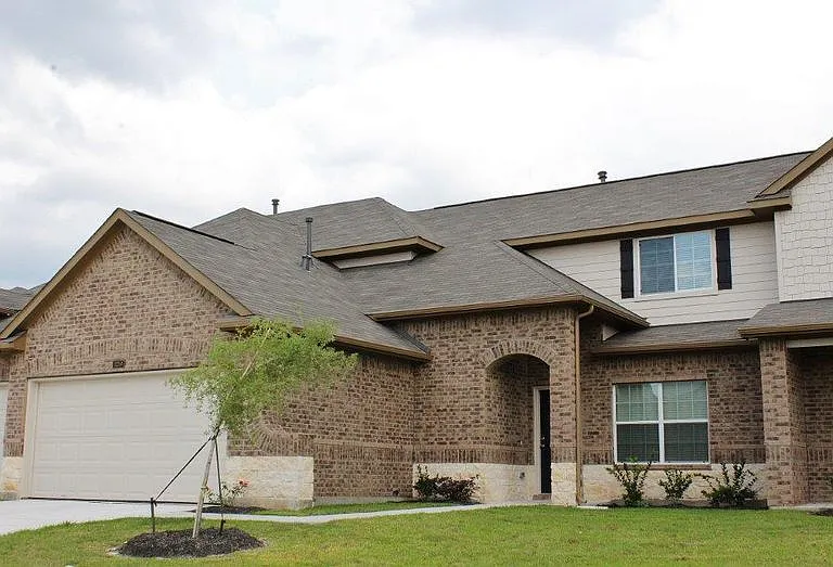 12254 Roy Mix Bohn Ln — Photo 5