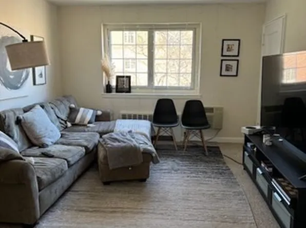 28 Saint Paul St APT 6, Brookline, MA 02446