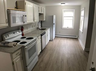 39 Saint Thomas St #D, Dover, NH 03820