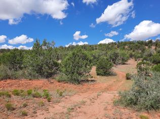 34404 W Presidio Ln, Seligman, AZ 86337