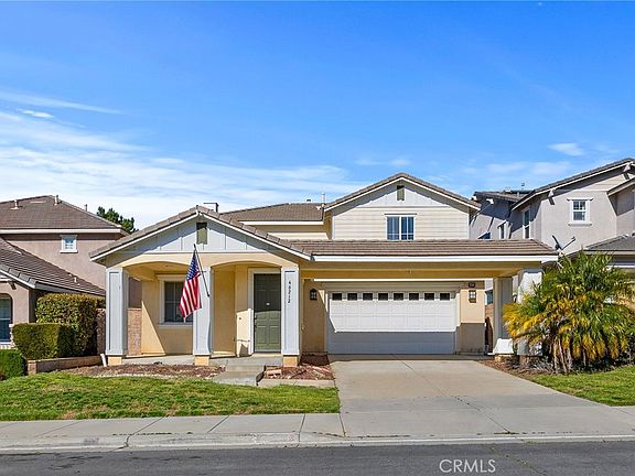 4th image of 46212 Pinon Pine Way