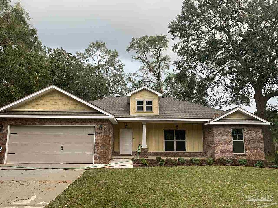 1st image of 4822 Lynn Dr
