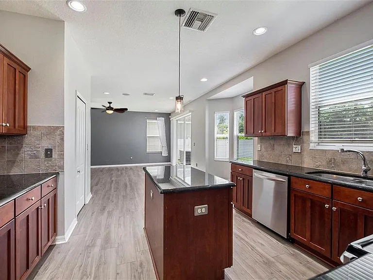8207 Water Tower Dr — Photo 9