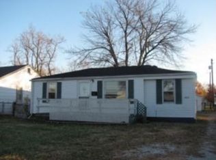 3011 E Harrison Ave, Decatur, IL 62526