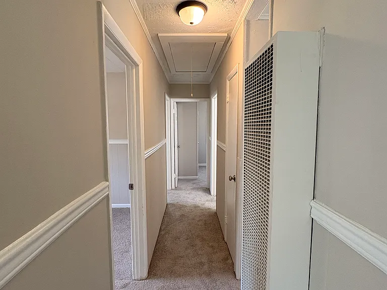1821 Andrews Blvd — Photo 14