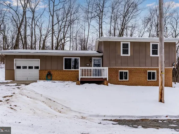 214 W Ridge Rd, Dillsburg, PA 17019