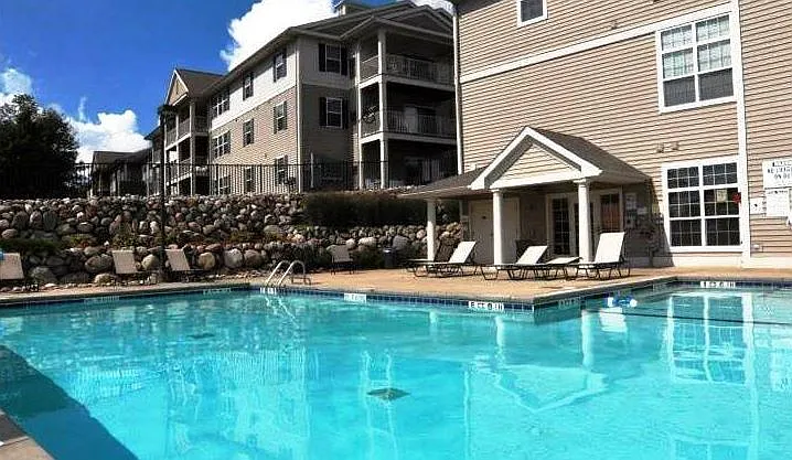 A2 Apartments — Photo 8